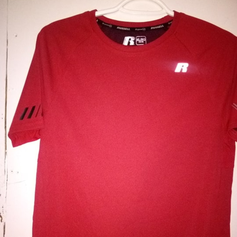 Russell Athletic Shirt Boys Size 14/16 (XL) NWOT